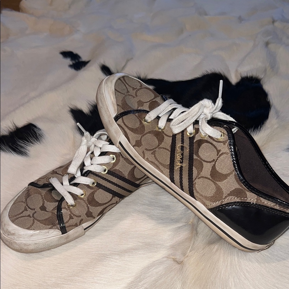 Coach Brown Signature Canvas Low-Top Sneakers - Picture 3 of 3